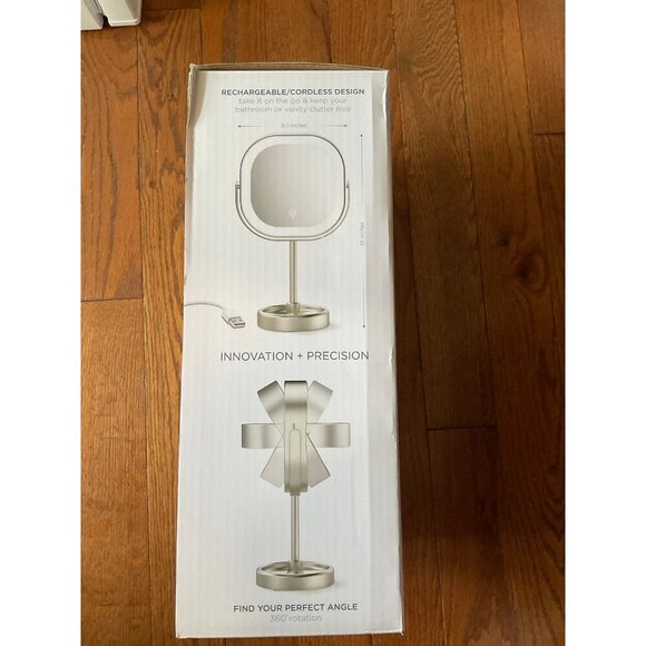 Conair Halo LED Magnifying Mirror - open box - Picture 2 of 4